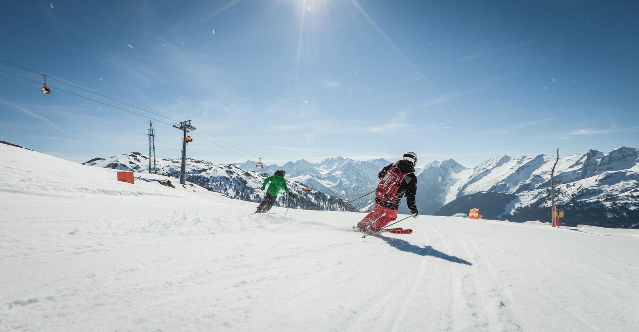 Aktivhotel Tuxerhof Zell am Ziller Esterno foto