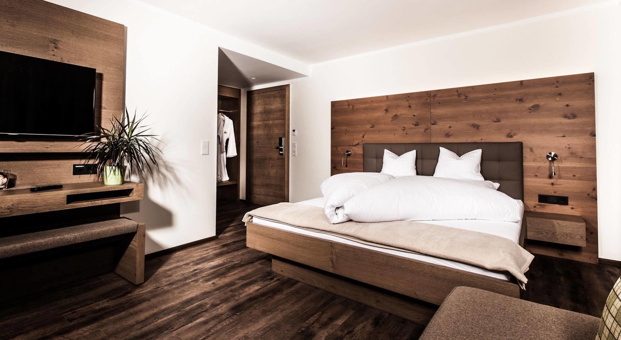 Aktivhotel Tuxerhof Zell am Ziller Esterno foto