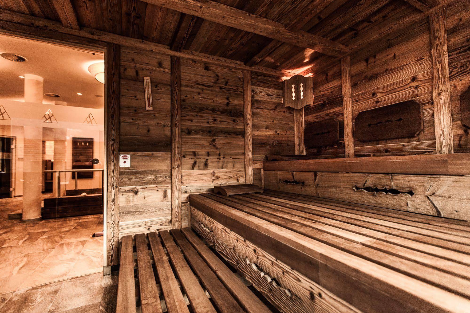 Aktivhotel Tuxerhof Zell am Ziller Esterno foto