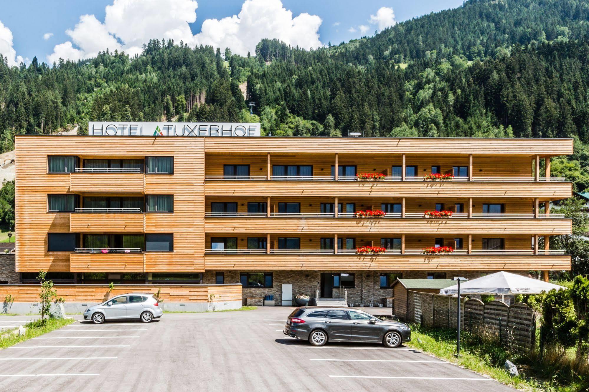 Aktivhotel Tuxerhof Zell am Ziller Esterno foto