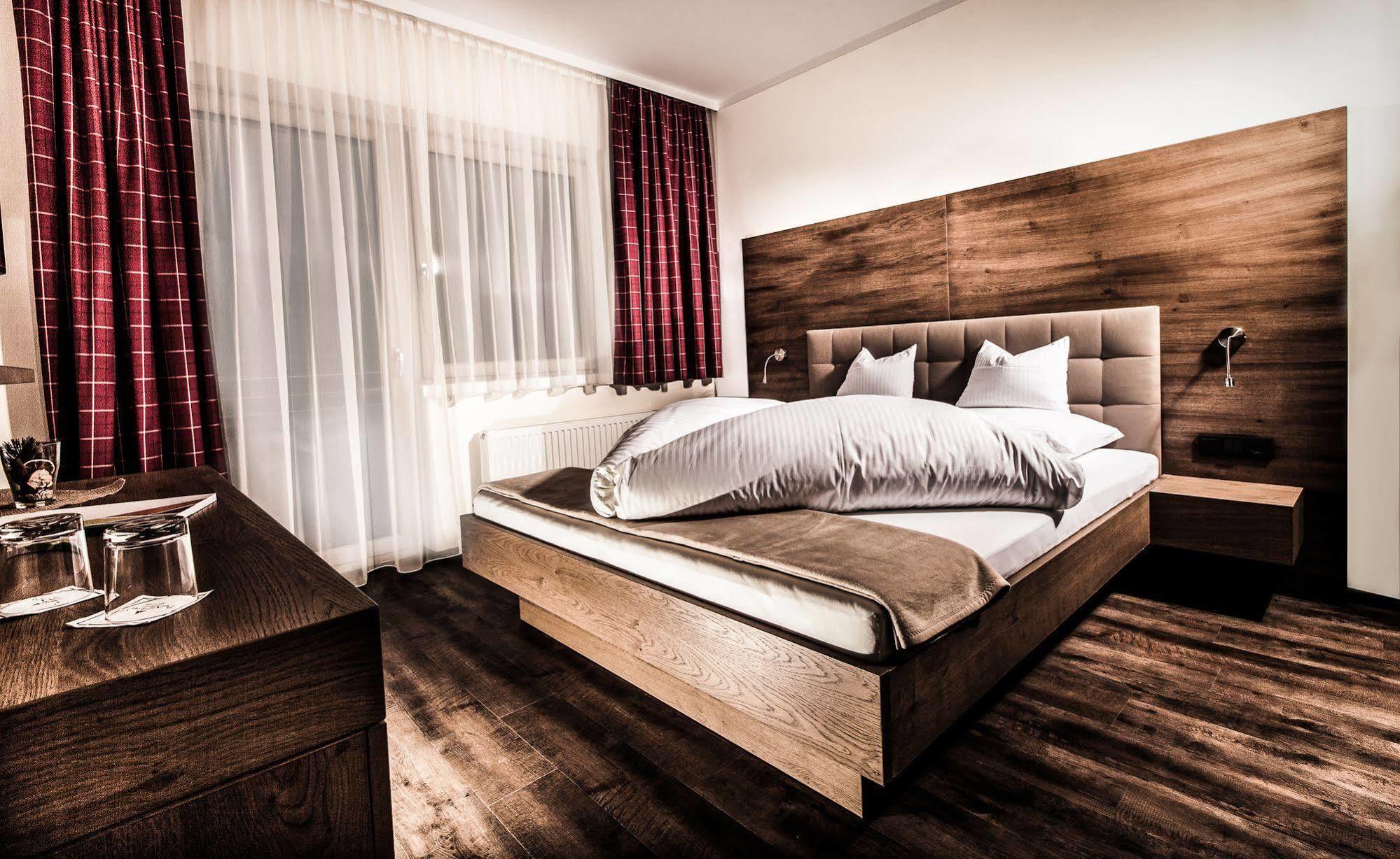 Aktivhotel Tuxerhof Zell am Ziller Esterno foto